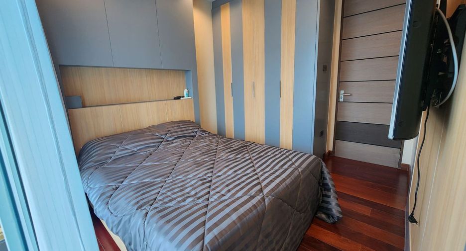 For sale 5 bedrooms house in Chatuchak, Bangkok