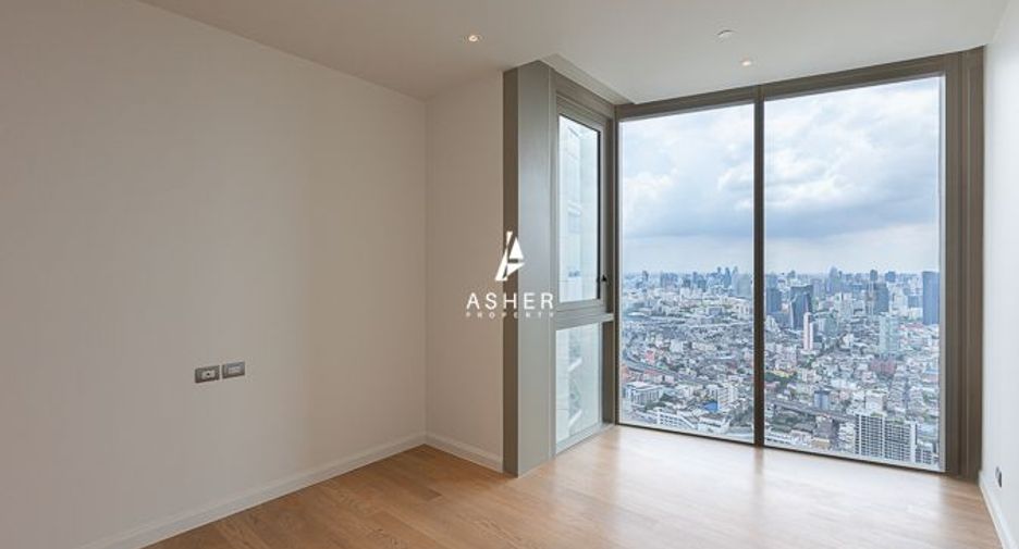For sale 3 bedrooms condo in Khlong San, Bangkok