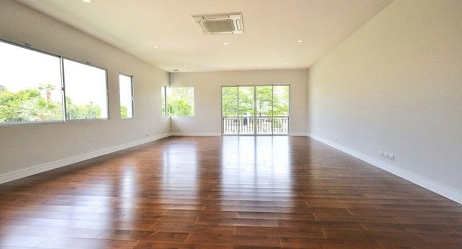 For sale 4 bedrooms house in Bang Kruai, Nonthaburi