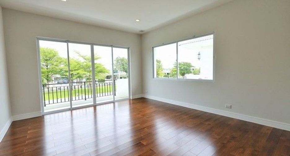 For sale 4 bedrooms house in Bang Kruai, Nonthaburi