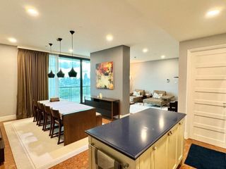 For sale 3 bedrooms house in Khlong Toei, Bangkok