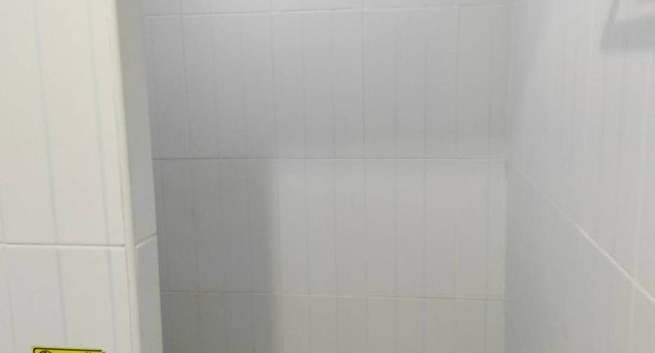 For sale 6 bedrooms townhouse in Hang Dong, Chiang Mai