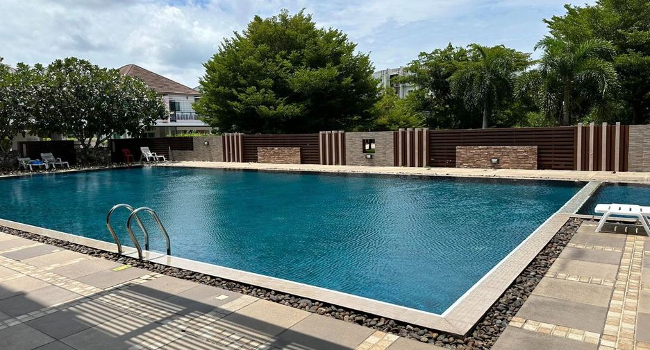 For sale 3 bedrooms house in Bang Lamung, Chonburi