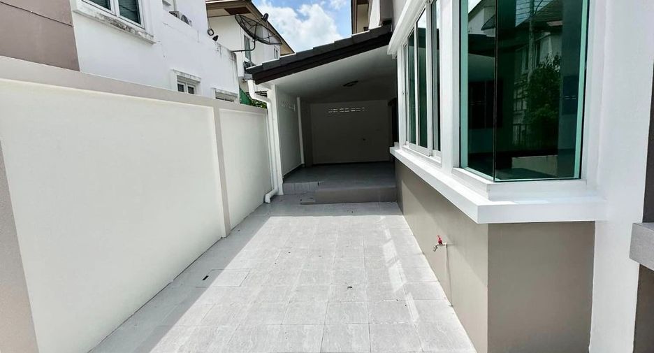 For sale 3 bedrooms house in Bang Lamung, Chonburi