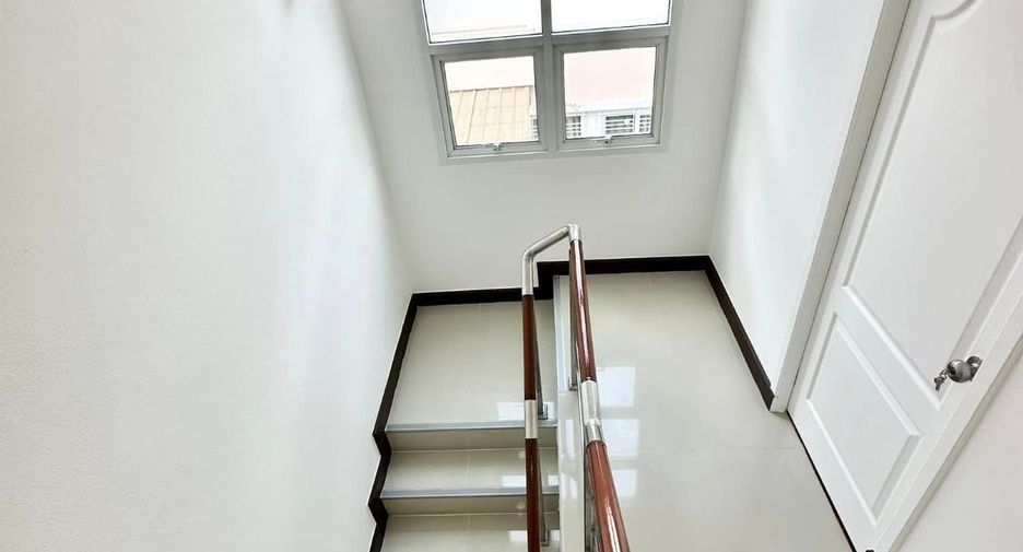 For sale 3 bedrooms house in Bang Lamung, Chonburi