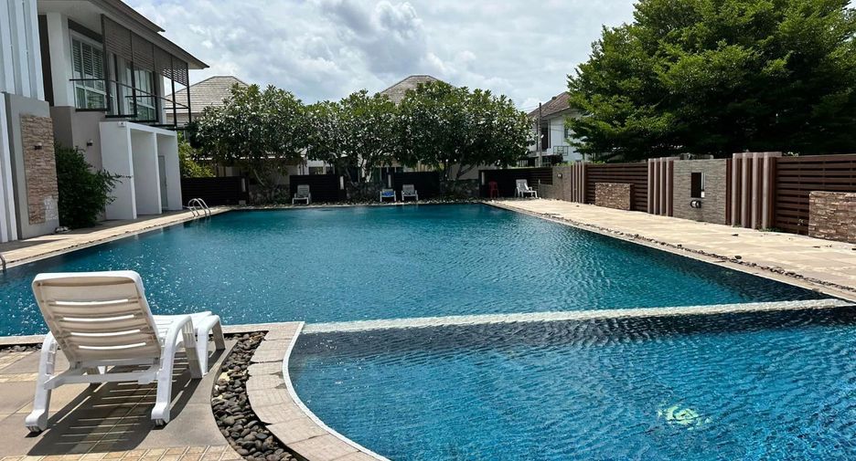 For sale 3 bedrooms house in Bang Lamung, Chonburi