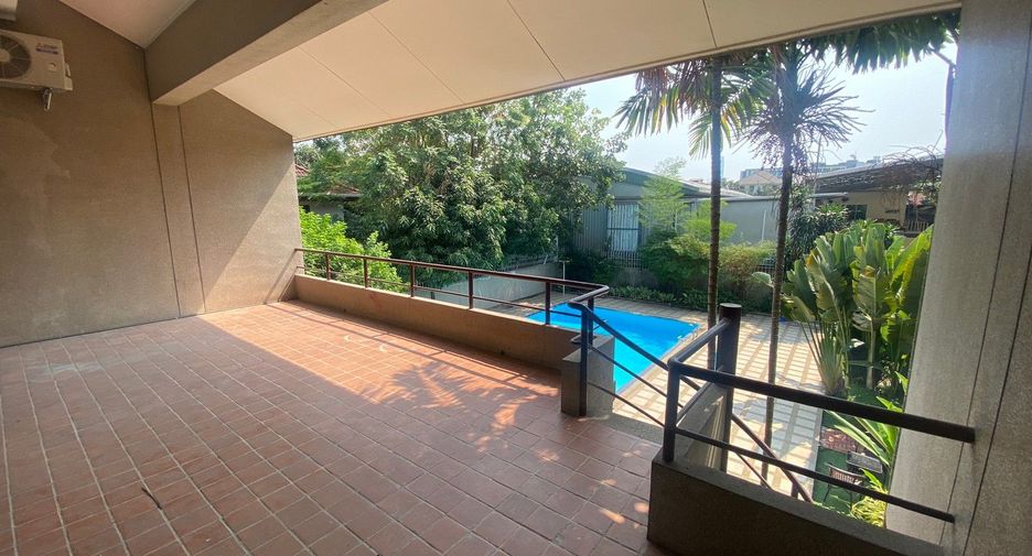 Reihenhaus zur Miete mit 5 Zimmer in Phaya Thai, Bangkok