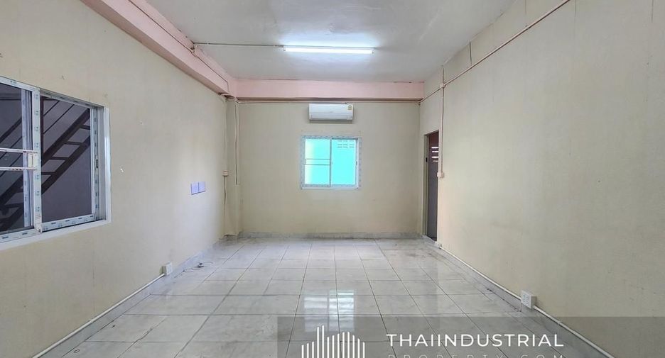À louer entrepôt à Thanyaburi, Pathum Thani