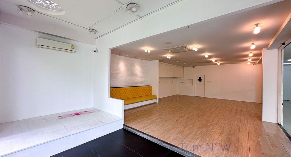 For rent retail Space in Mueang Chiang Mai, Chiang Mai