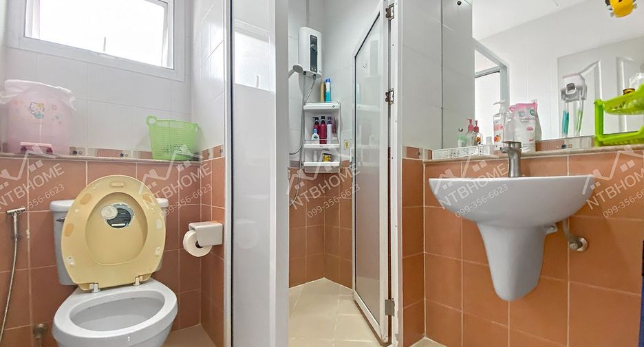 For sale 3 bedrooms house in Mueang Nonthaburi, Nonthaburi