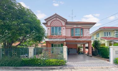 For sale 3 bed house in Mueang Nonthaburi, Nonthaburi