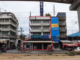 For sale retail Space in Mueang Samut Prakan, Samut Prakan