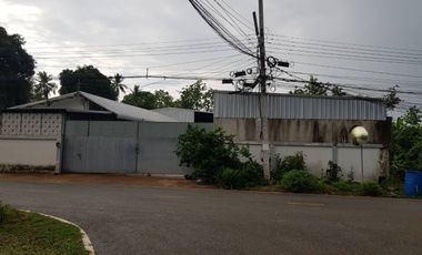 For sale 3 bedrooms warehouse in Mueang Uttaradit, Uttaradit