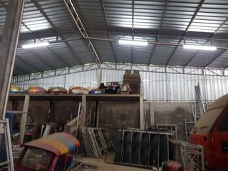 For sale 3 bed warehouse in Mueang Uttaradit, Uttaradit