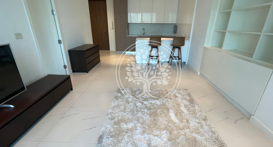 For rent and for sale 1 bed condo in Pathum Wan, Bangkok