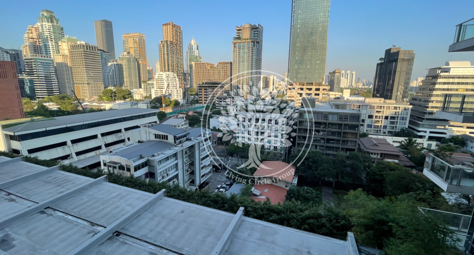 For rent and for sale 1 bed condo in Pathum Wan, Bangkok