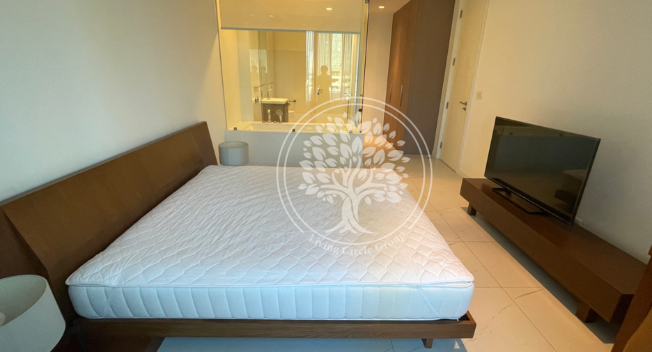 For rent and for sale 1 bed condo in Pathum Wan, Bangkok