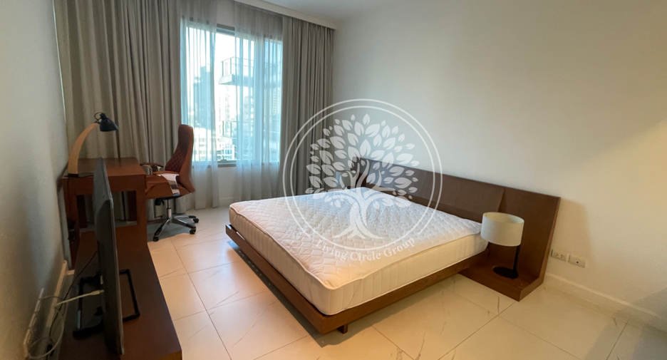 For rent and for sale 1 bed condo in Pathum Wan, Bangkok