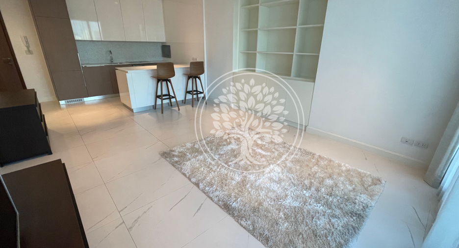For rent and for sale 1 bed condo in Pathum Wan, Bangkok
