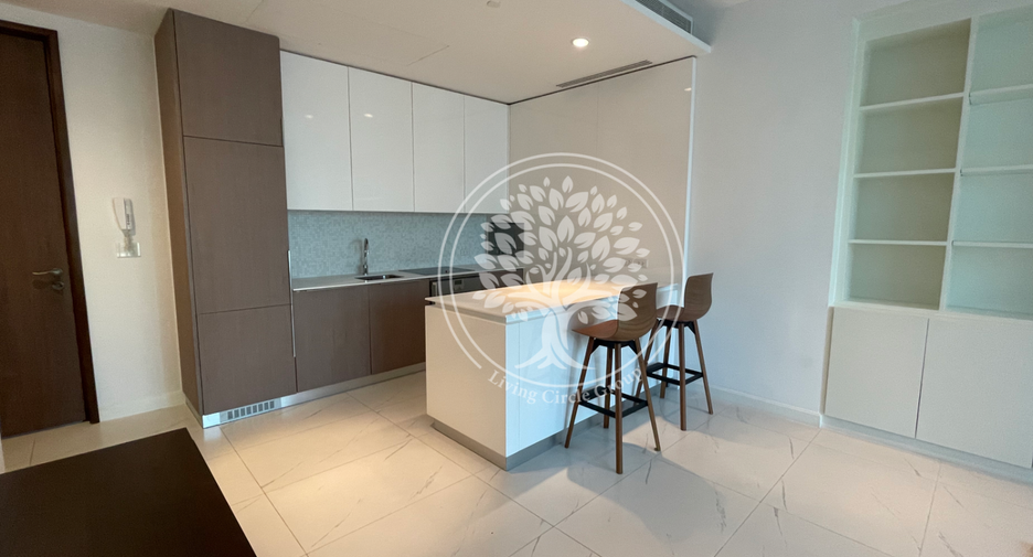For rent and for sale 1 bed condo in Pathum Wan, Bangkok