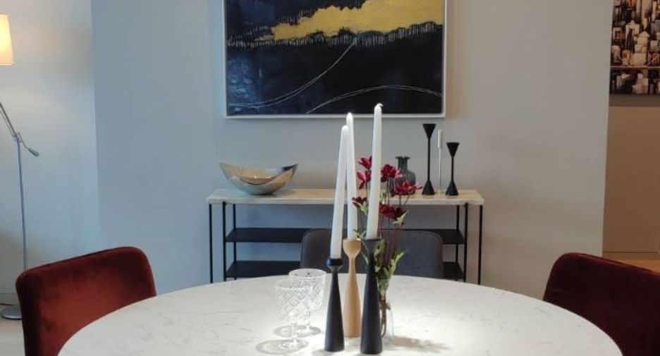 For rent and for sale 2 bedrooms condo in Watthana, Bangkok