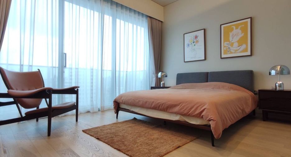 For rent and for sale 2 bedrooms condo in Watthana, Bangkok