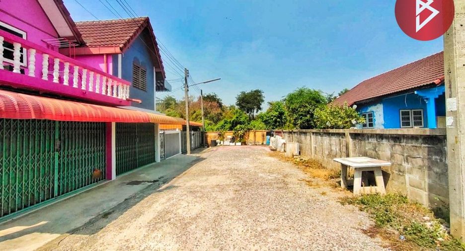 For sale 4 Beds townhouse in Ban Pong, Ratchaburi