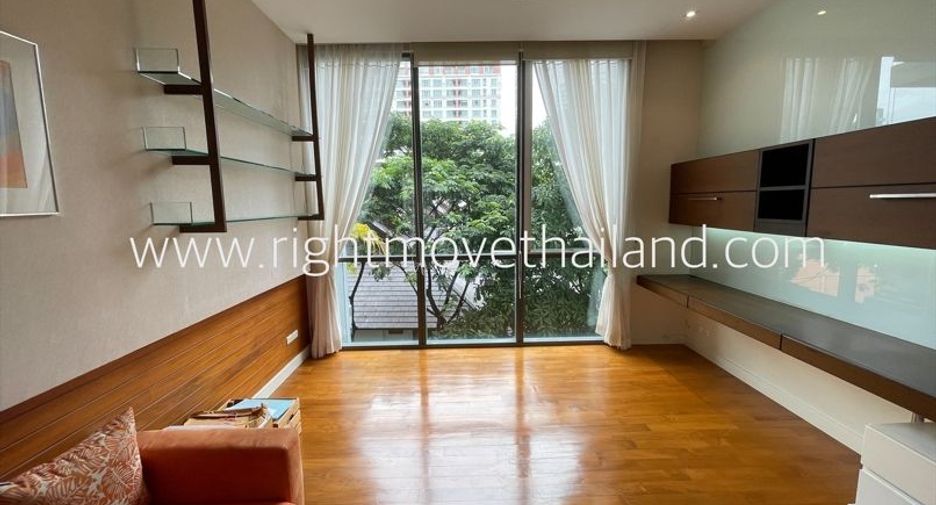 ขาย 3 ห้องนอน คอนโด ใน คลองเตย, กรุงเทพฯ