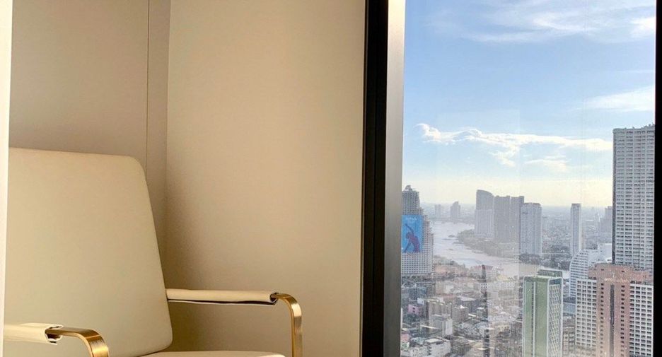 For rent 2 bedrooms condo in Sathon, Bangkok