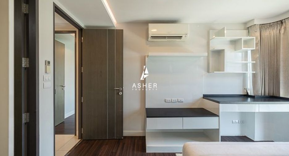 À louer 3 chambres condo à Khlong Toei, Bangkok