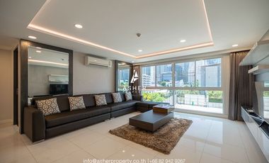 À louer 3 chambres condo à Khlong Toei, Bangkok
