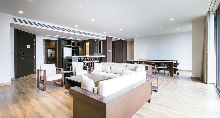 For rent and for sale 4 bedrooms condo in Suan Luang, Bangkok