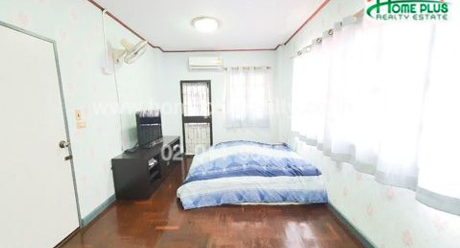 For sale 3 bedrooms house in Bang Bon, Bangkok