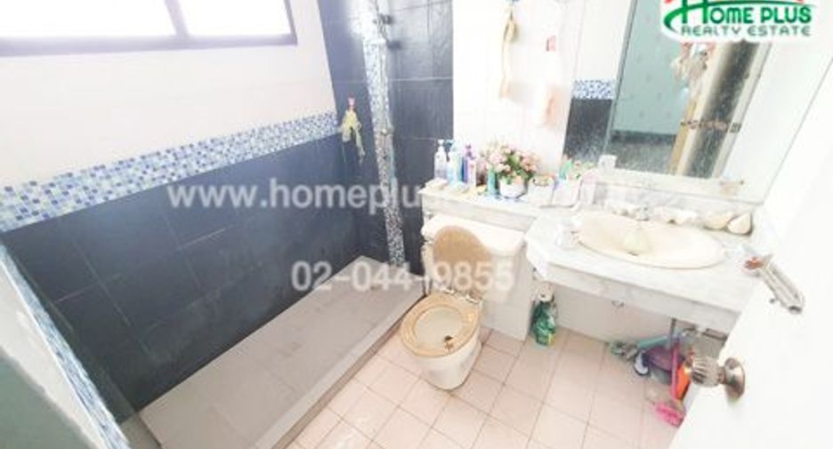 For sale 3 bedrooms house in Bang Bon, Bangkok