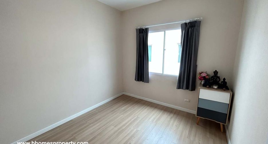 Casa en venta de 32 habitaciones en Bang Bua Thong, Nonthaburi