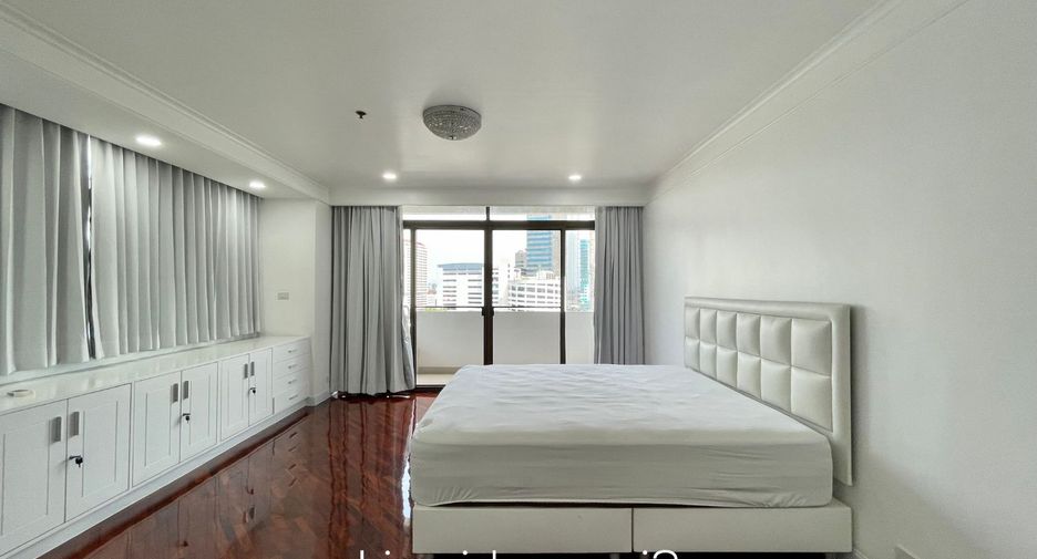 Wohnung zur Miete mit 3 Zimmer in Khlong Toei, Bangkok