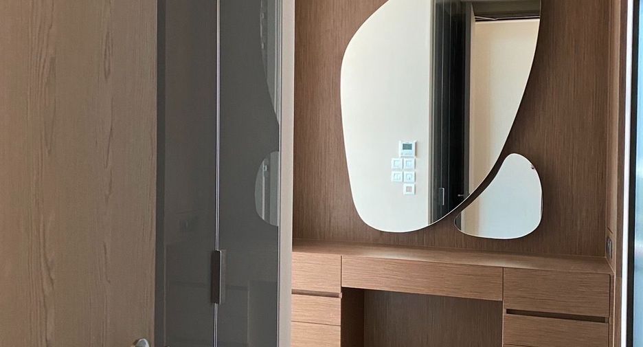For sale 2 bedrooms condo in Pathum Wan, Bangkok