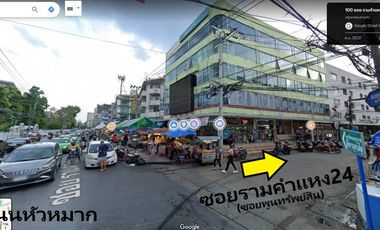 À vendre 49 chambres appartement à Bang Kapi, Bangkok