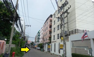 À vendre 49 chambres appartement à Bang Kapi, Bangkok