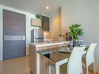For rent 2 ベッドルーム condo in Sathon, Bangkok