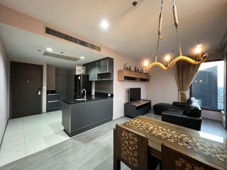 Wohnung zur Miete mit 2 Zimmer in Khlong San, Bangkok