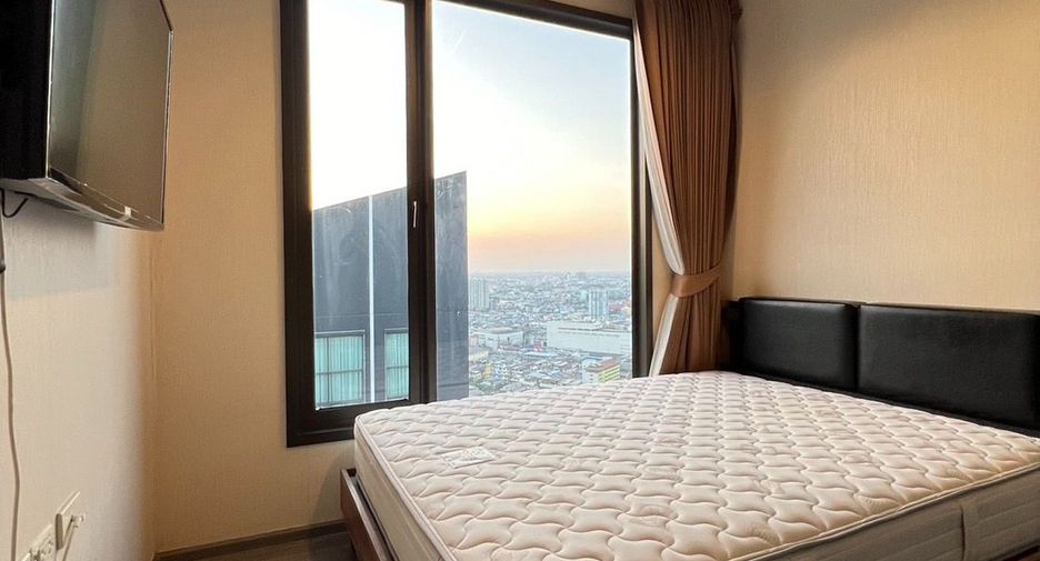 For rent 2 bedrooms condo in Khlong San, Bangkok