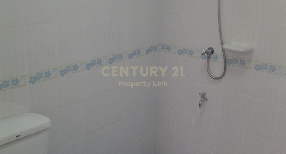 For rent and for sale 3 bedrooms townhouse in Chatuchak, Bangkok