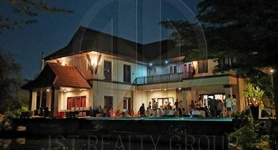 For sale 4 ベッドルーム house in Bang Sao Thong, Samut Prakan