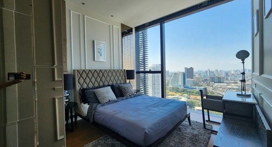 For sale 4 bedrooms condo in Bang Kho Laem, Bangkok