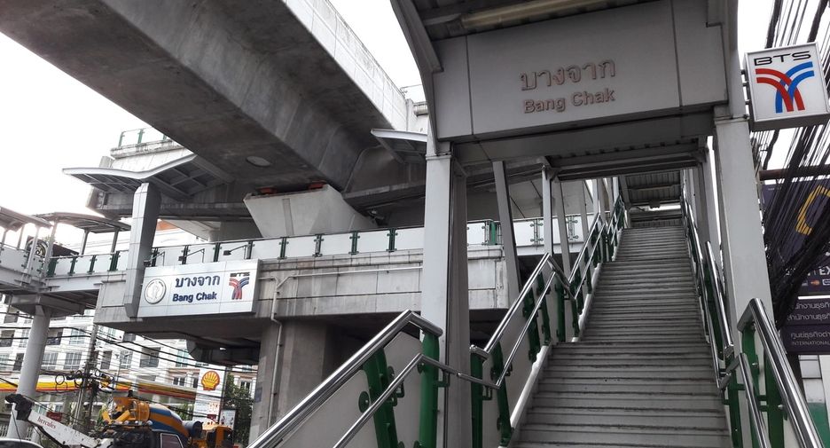 For rent 6 bedrooms retail Space in Phra Khanong, Bangkok