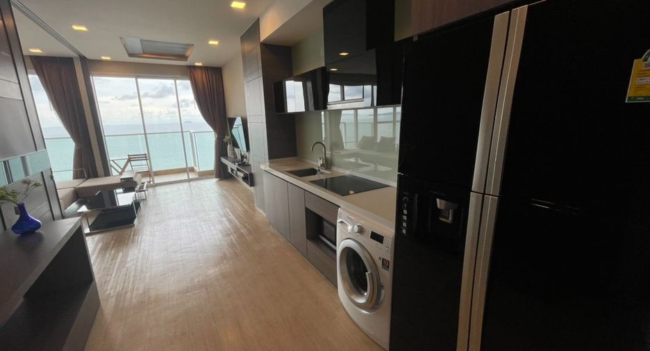 For rent 2 bedrooms condo in Bang Lamung, Chonburi