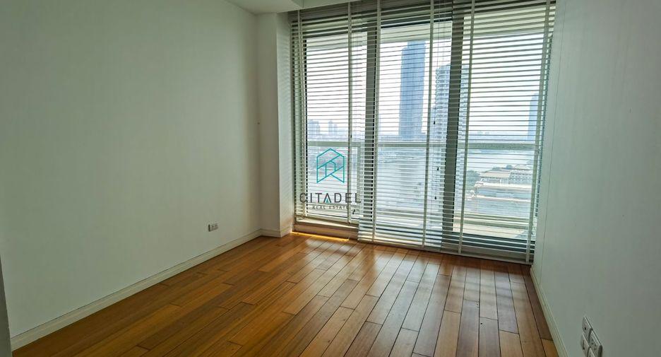 Condo en venta de 2 habitaciones en Sathon, Bangkok