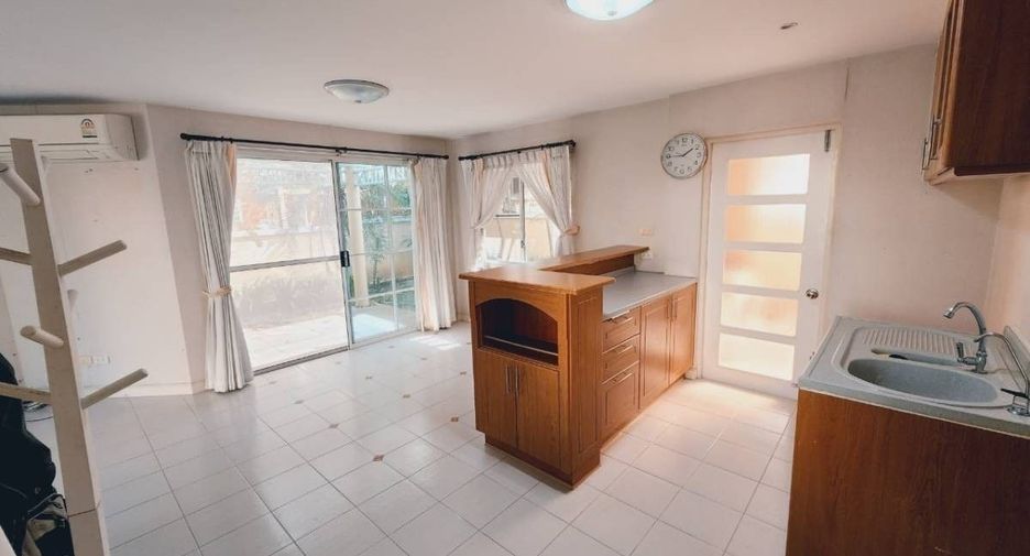 For rent and for sale 3 bed house in Mueang Nakhon Ratchasima, Nakhon Ratchasima