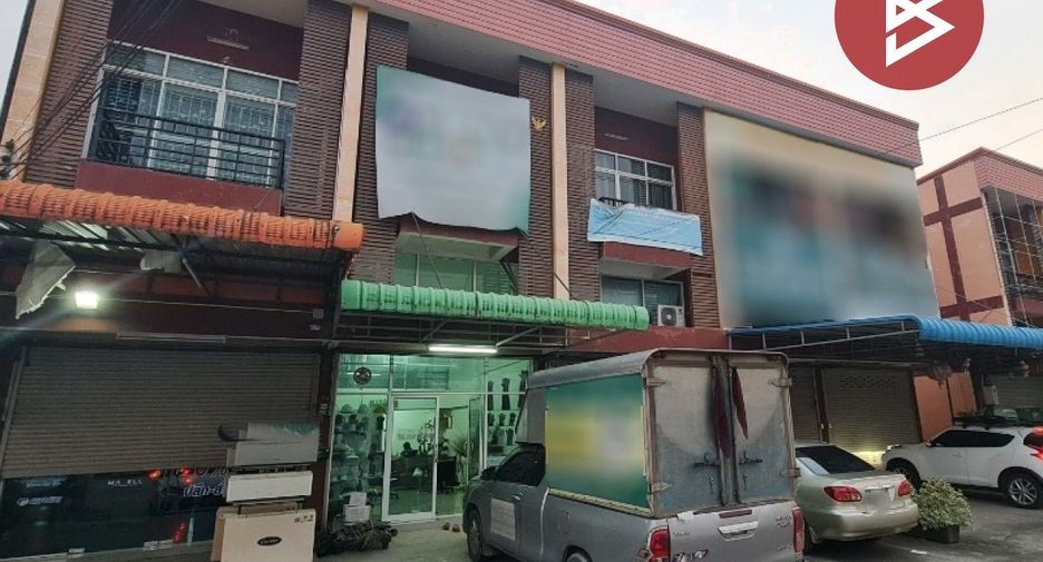For sale 3 Beds retail Space in Pluak Daeng, Rayong